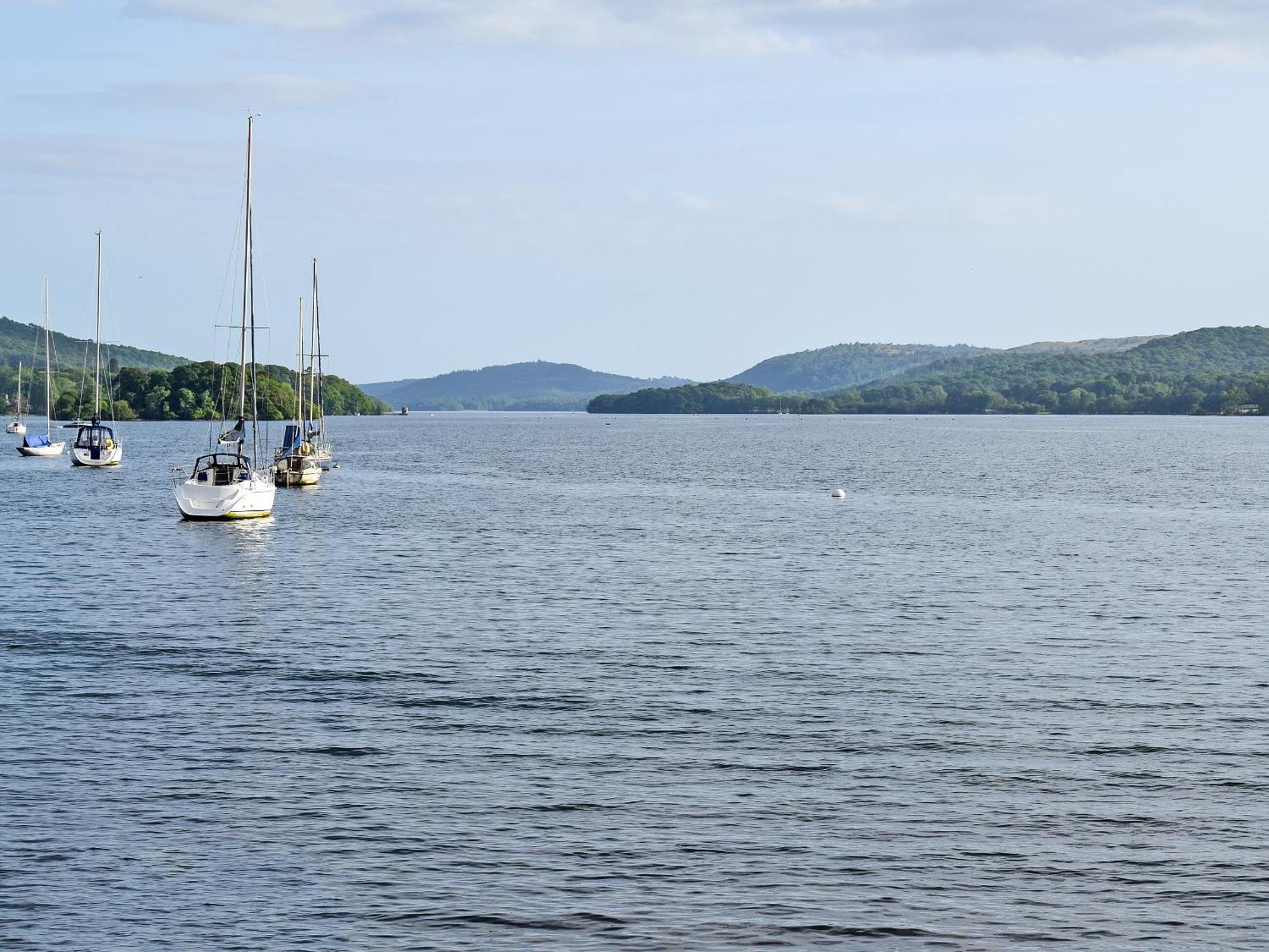 Strawberries And Cream Villa Bowness-on-Windermere Exterior photo